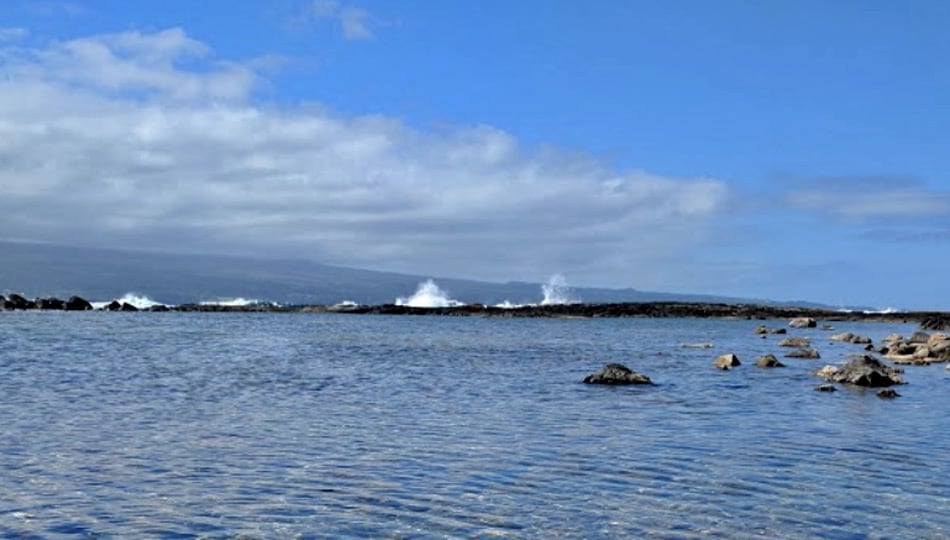 Onekahakaha Beach Park
