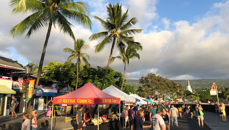 Kokua Kailua Street Fair and Stroll with vendor booths lining Alii Drive