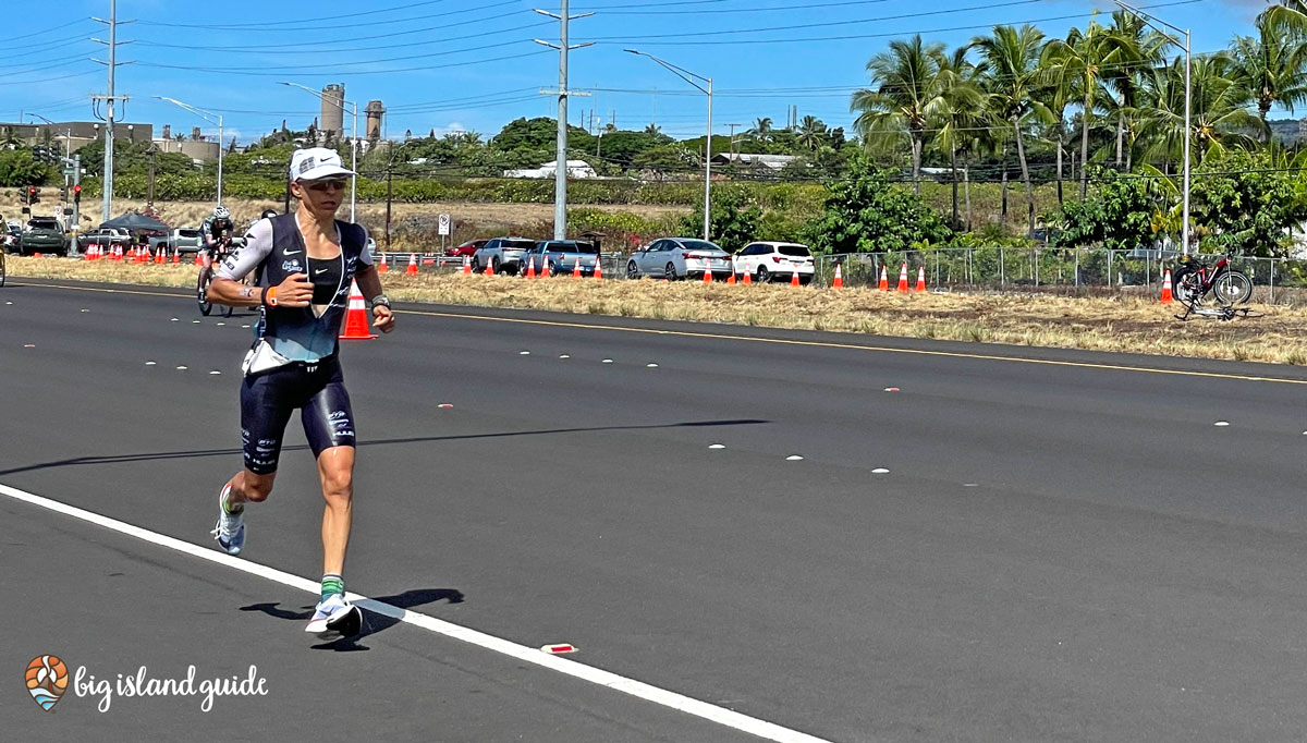 Anne Haug running on the Queen K Highway during Ironman